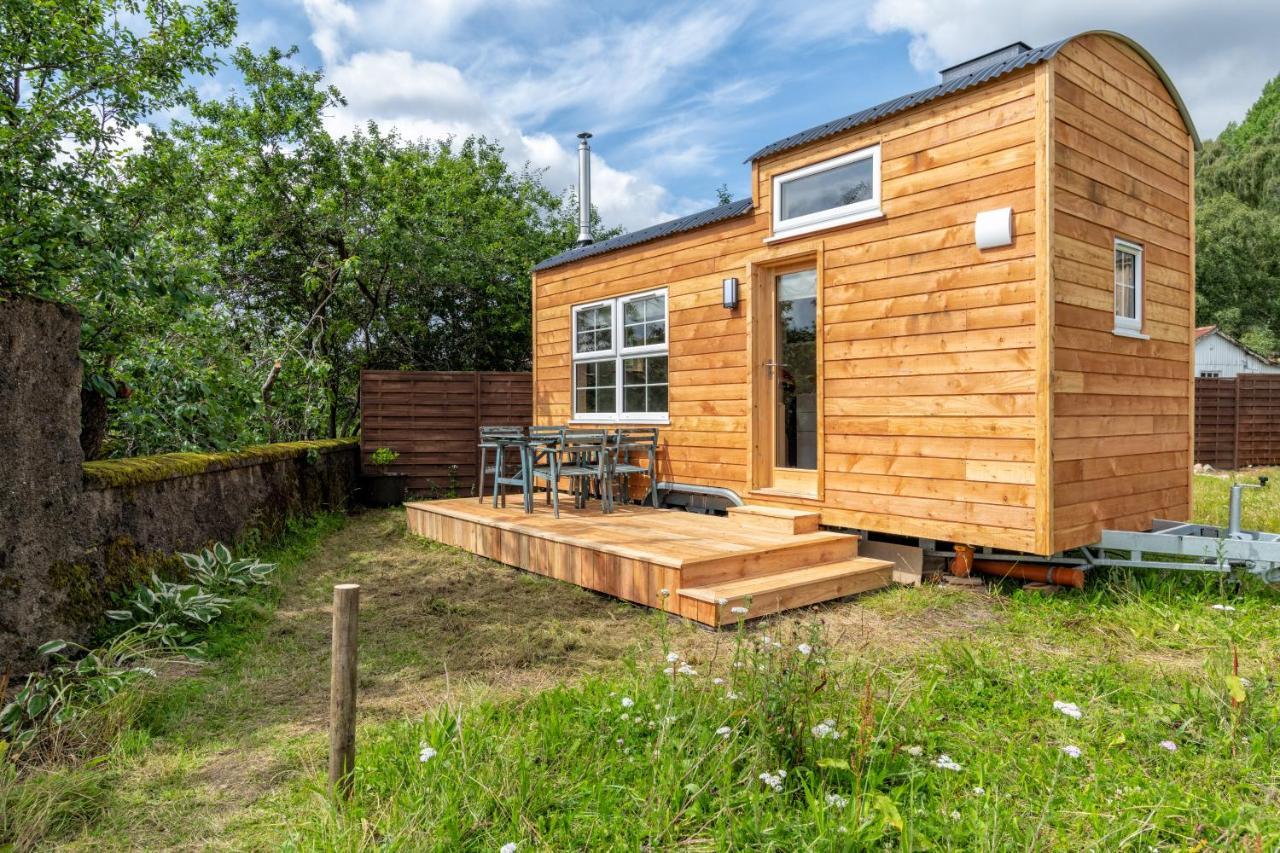 Enchanting Tiny House With Wood Burner And Hot Tub In Cairngorms Ballater Exterior foto
